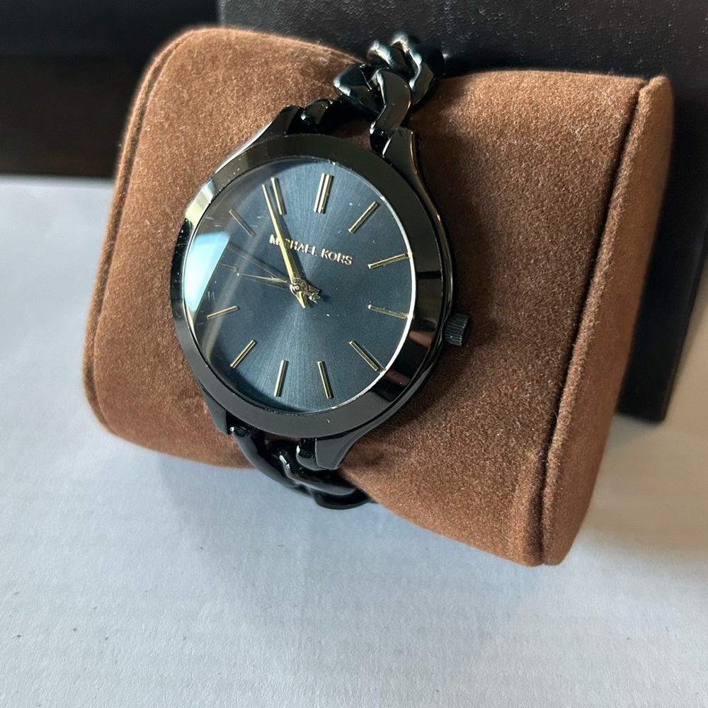 Michael Kors 3317 Black twist Runway Watch